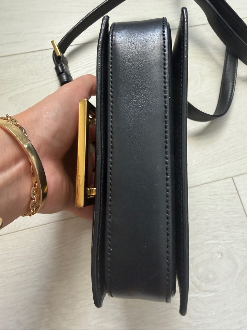YSL Saint Laurent Black Calfskin Leather Small Lulu Bag Crossbody Bag - Picture 13 of 16